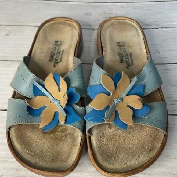 Naot Shades of Blue and Beige Leather Flower Embellished Slide Sandals - Picture 9 of 12